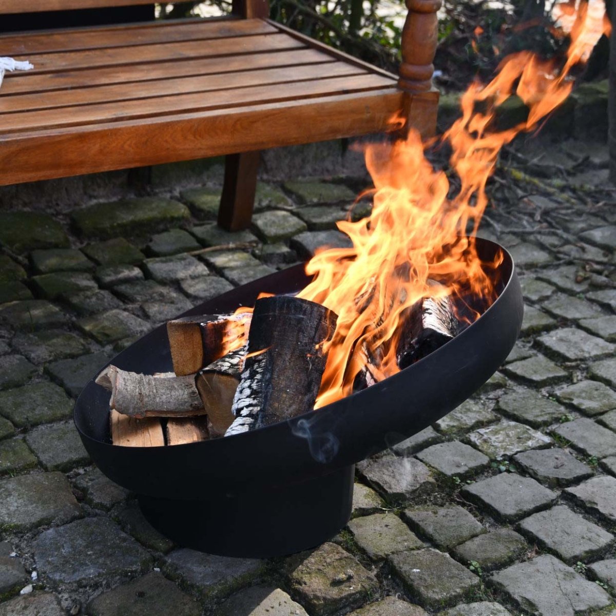 Massive Feuerschale schräg aus Stahl - SHW - FIRE