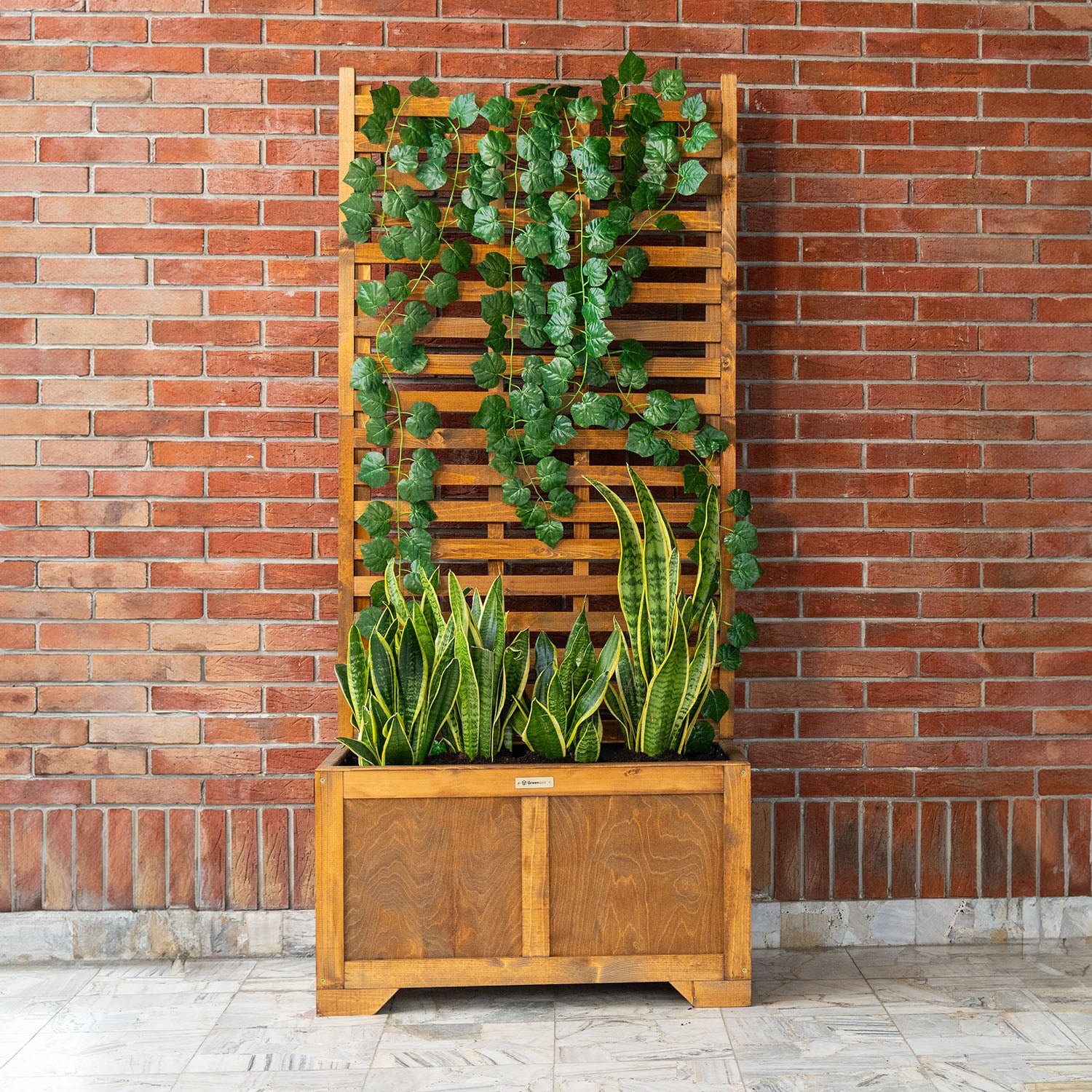 Blumenkasten mit Rankgitter Vintage